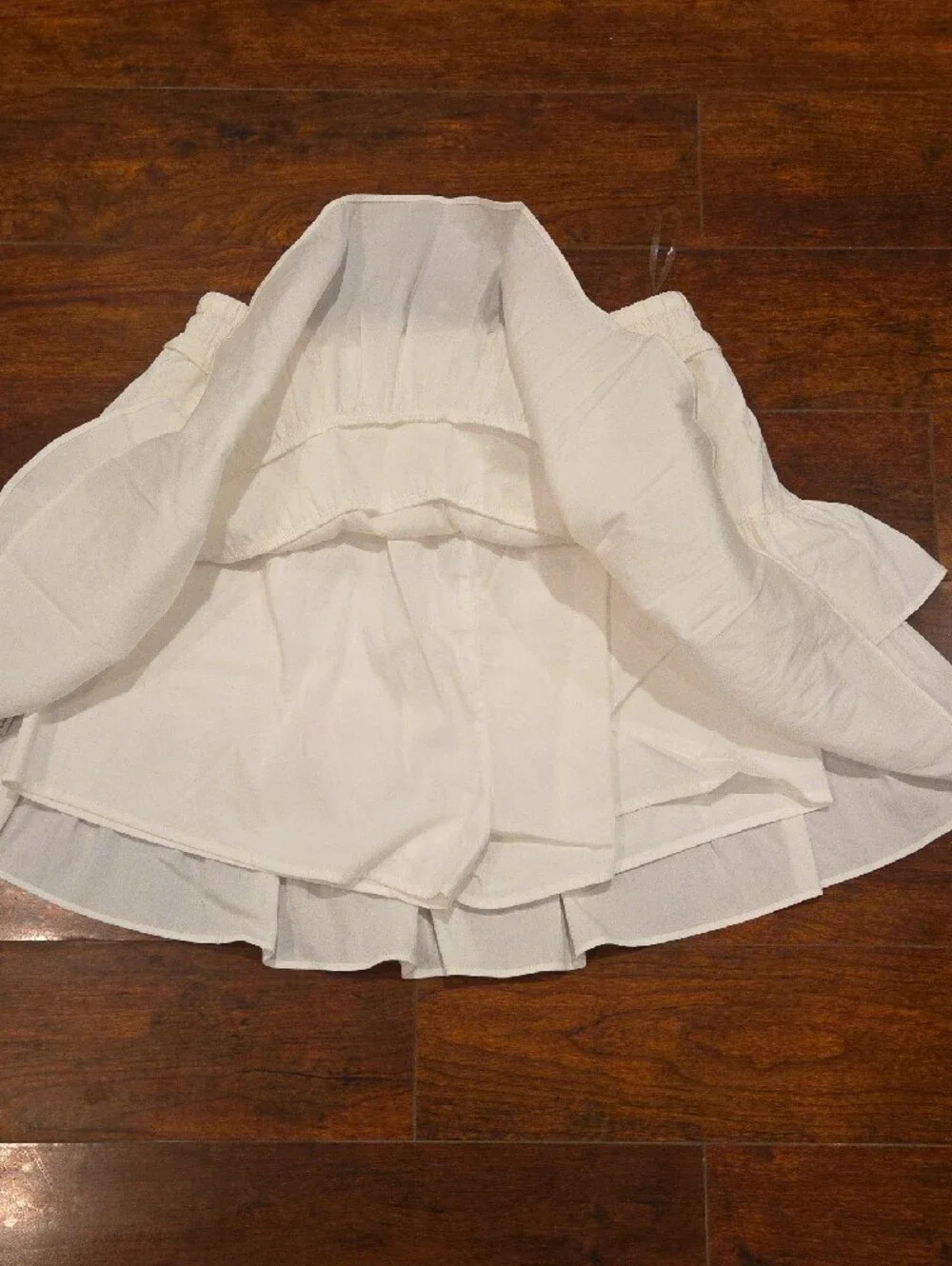 entro flirty white